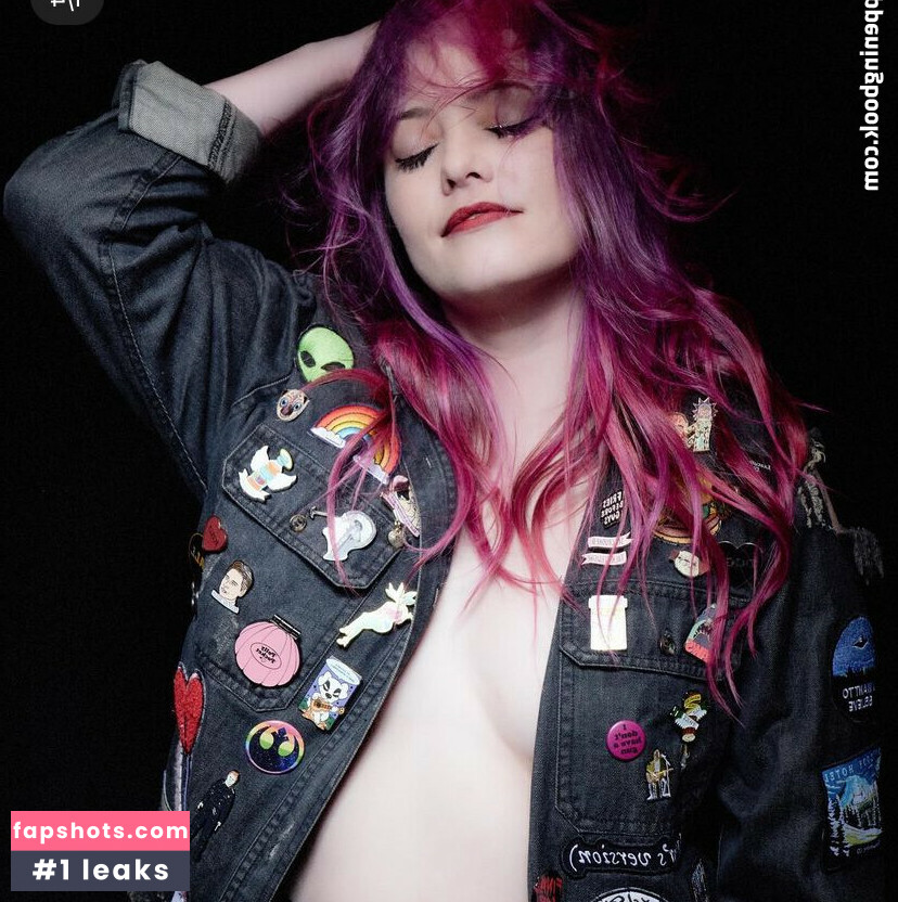 Whitney Van Laningham gallery photo #37