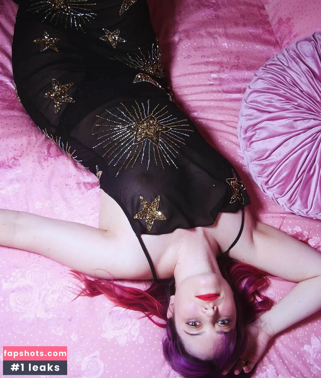 Whitney Van Laningham gallery photo #45