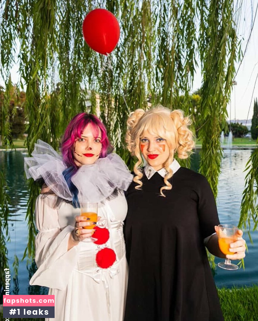 Whitney Van Laningham gallery photo #8