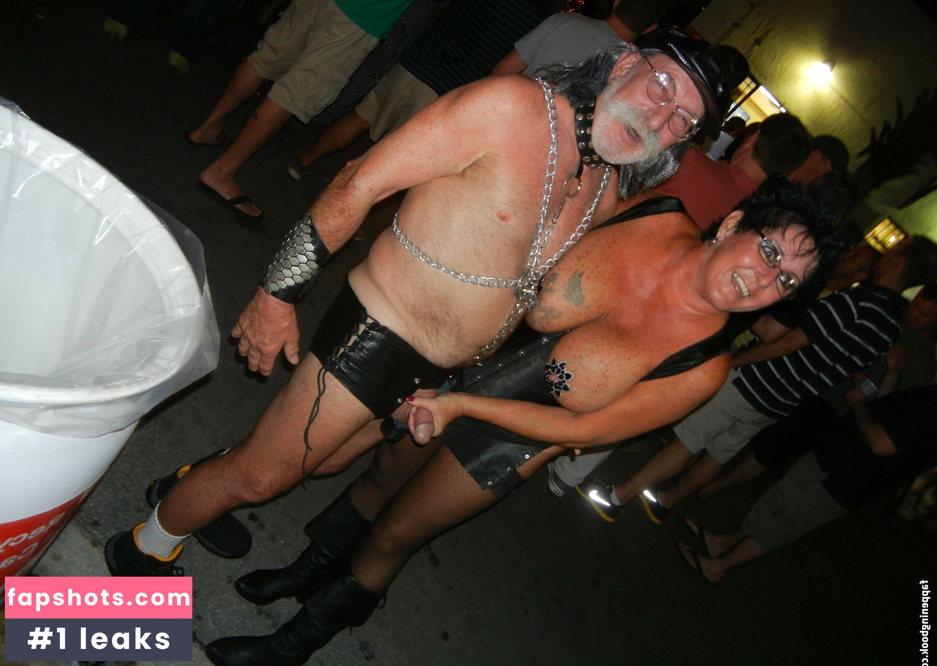 "Who Is This" Nahé úniky fotek pouze od fanoušků #1009 - Fapshots