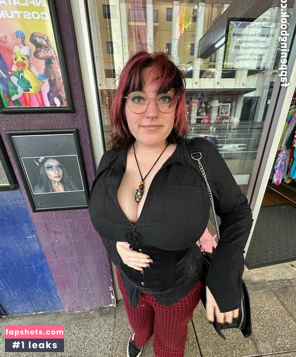 Who3Temptress gallery photo #7