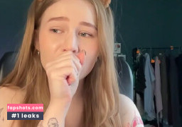 WhoIsAlisa gallery photo #7