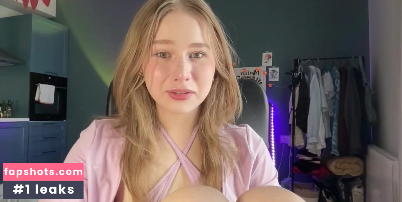 WhoIsAlisa gallery photo #9