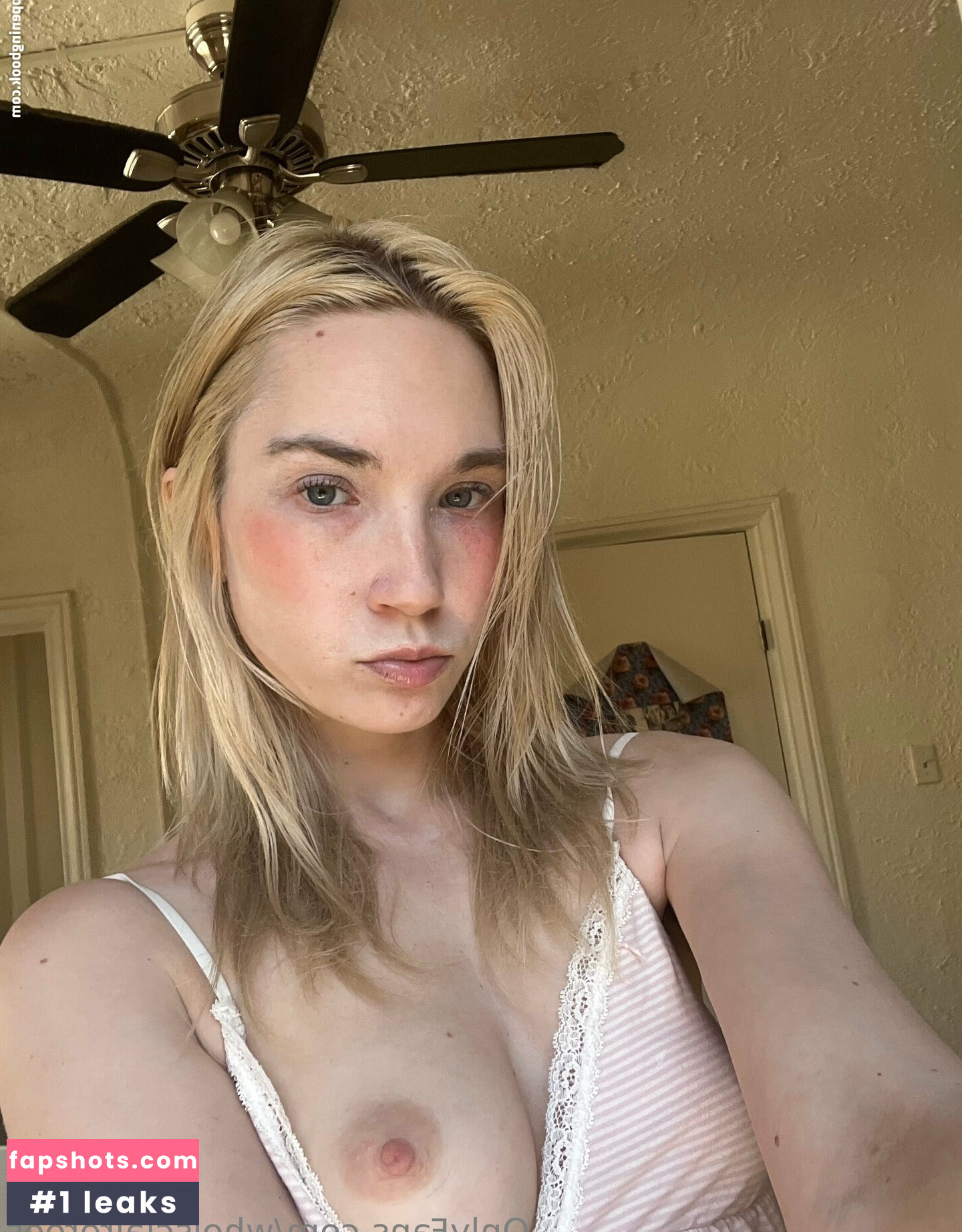 whoisclaireroos Nude Leaks OnlyFans Photos #23 - LeakJerk