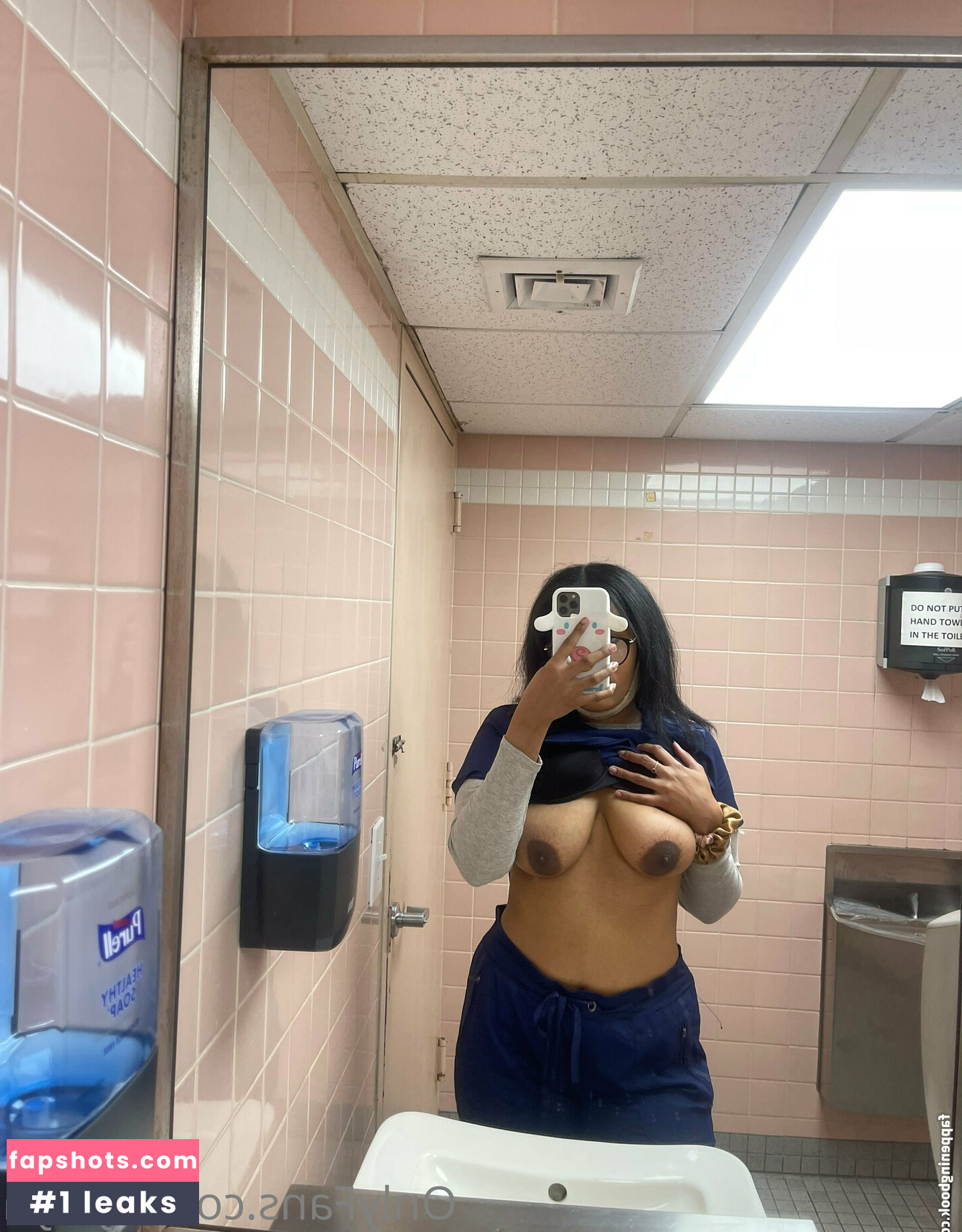 wholelottalaya gallery photo #2