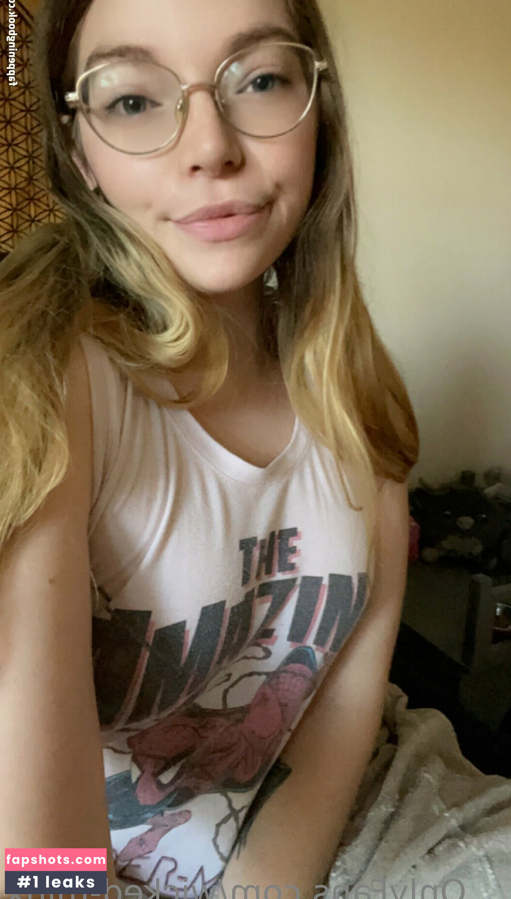 wicked-minx gallery photo #14