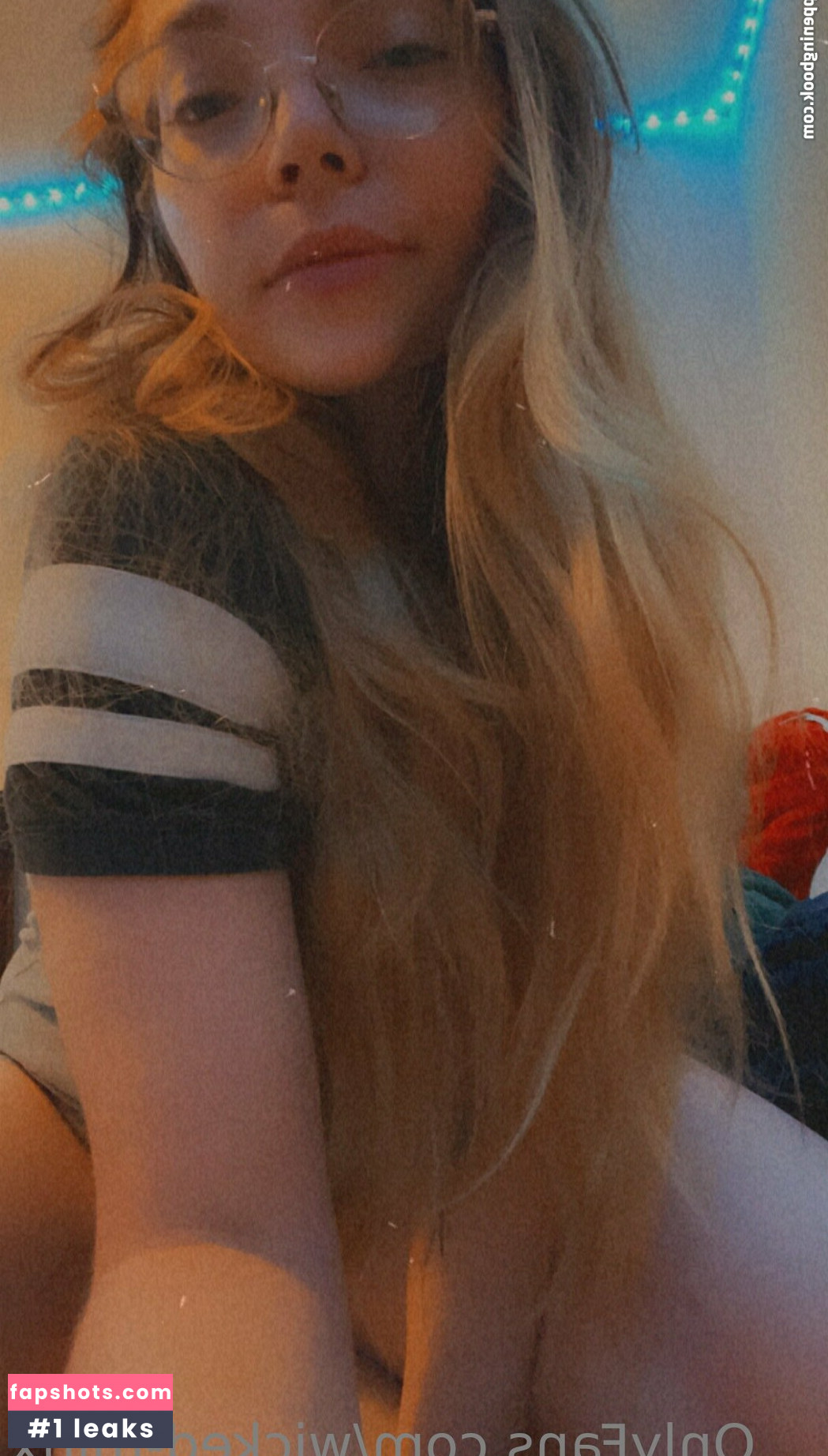 wicked-minx gallery photo #5