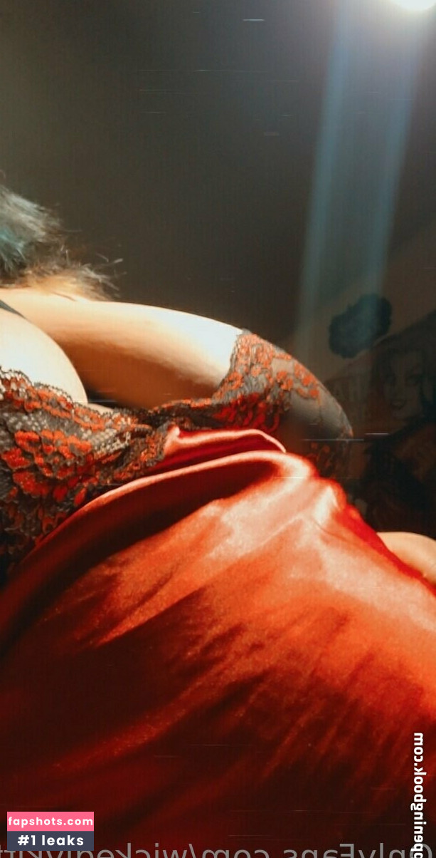 wickedlykitten gallery photo #37