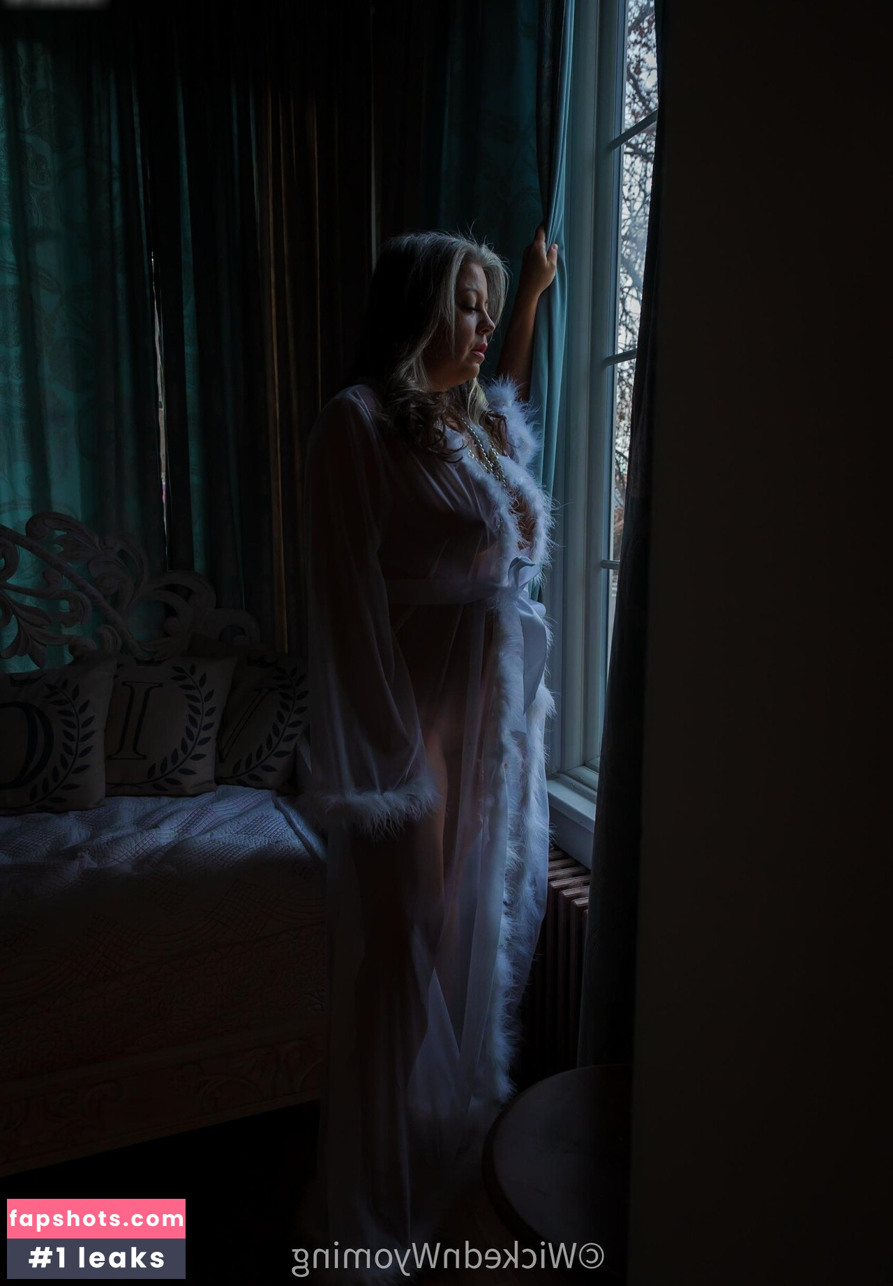 WickednWyoming nude babe gallery