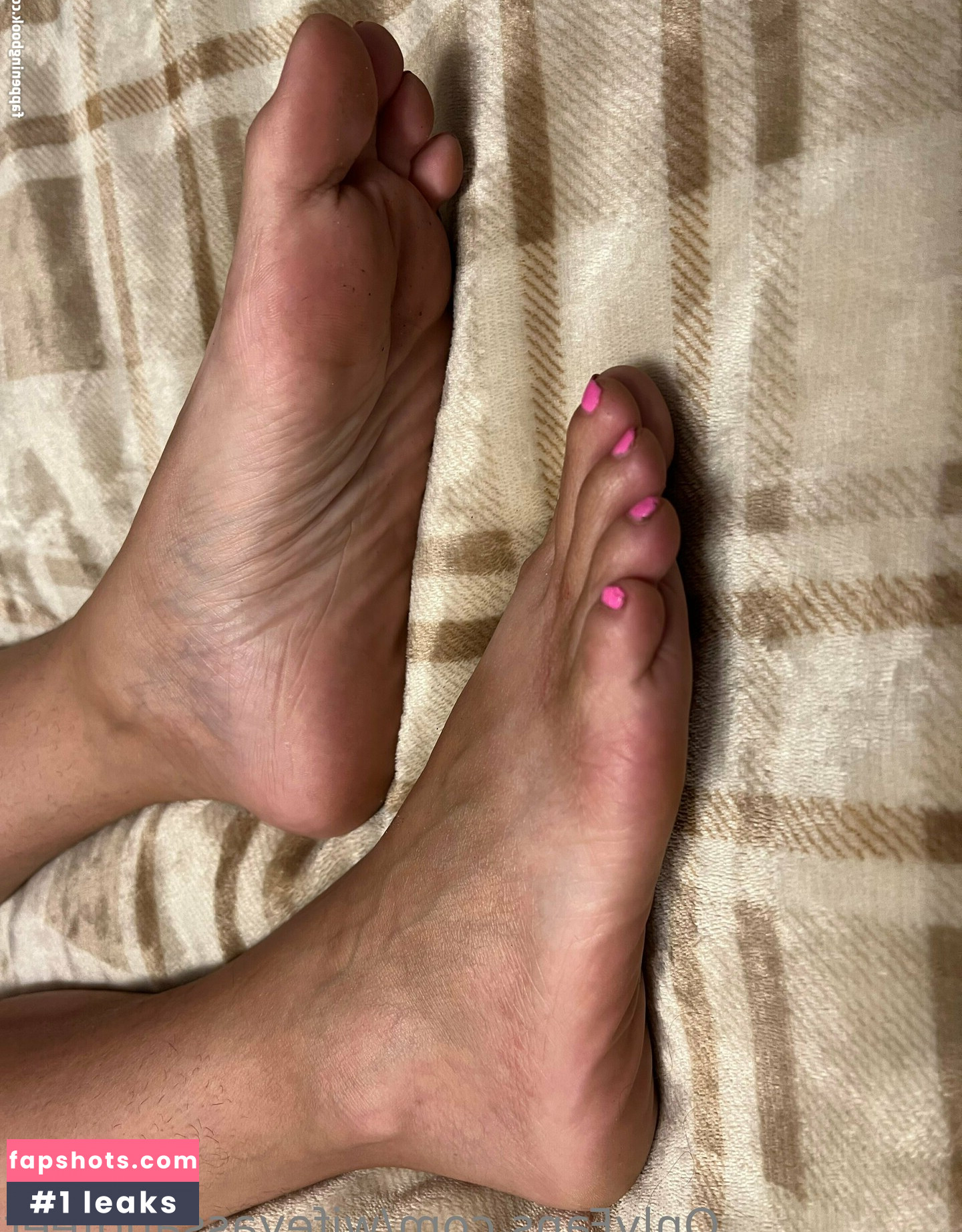 wifeyassandfeet gallery photo #19