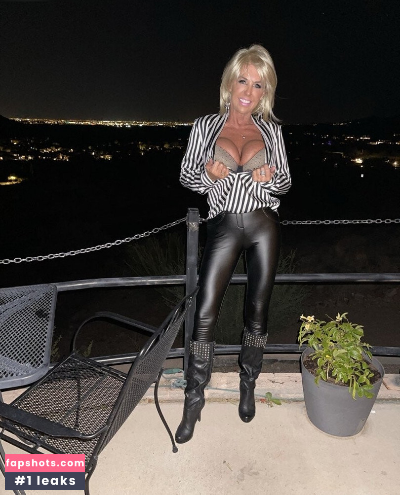 Wifeys World / Sandra Otterson gallery photo #34