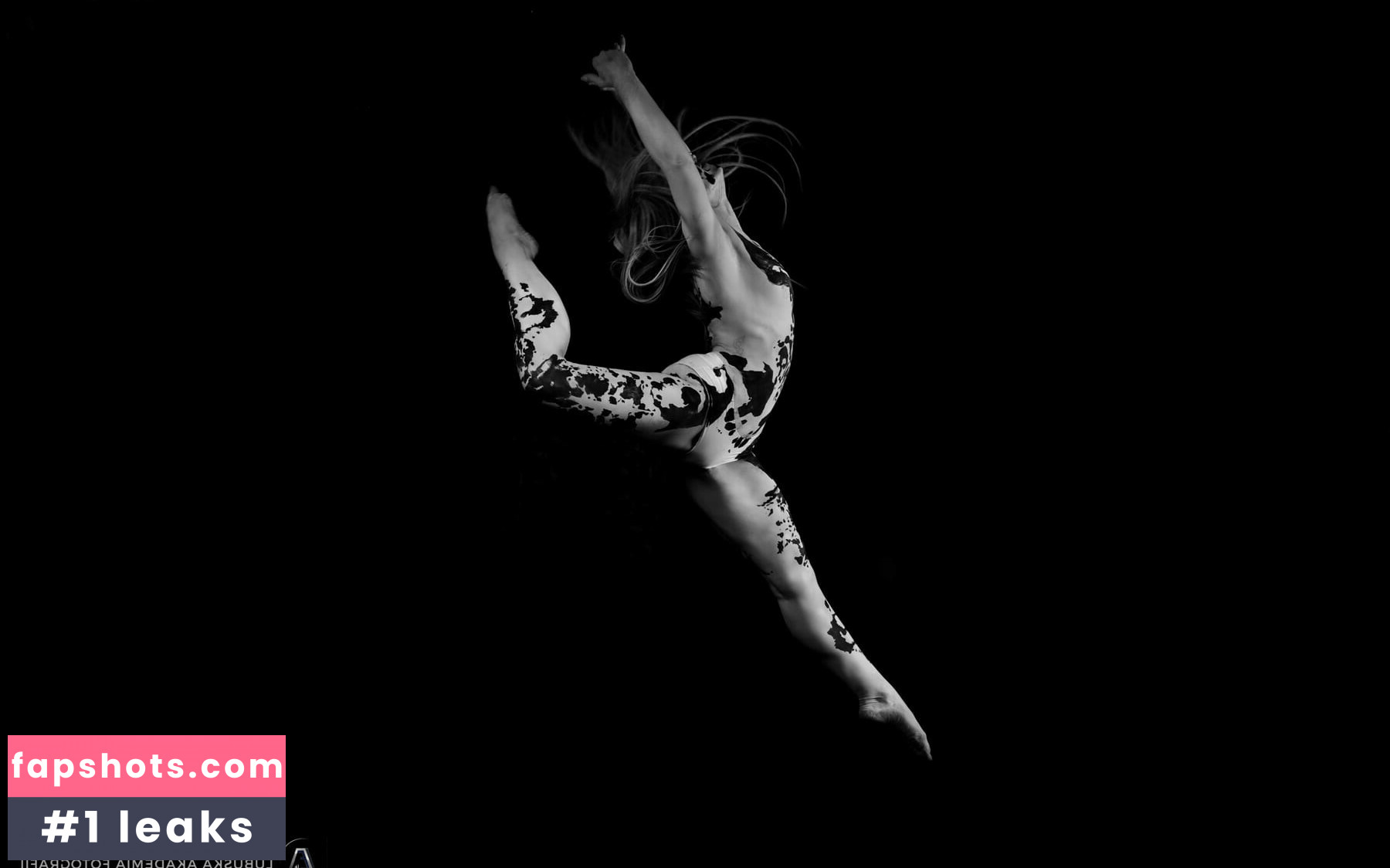 wiktoria_stein gallery photo #10