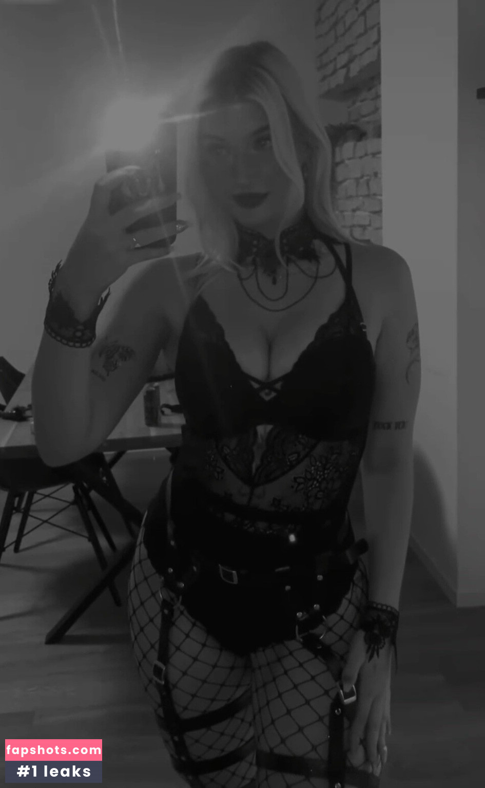 Wiktoria.tym gallery photo #4