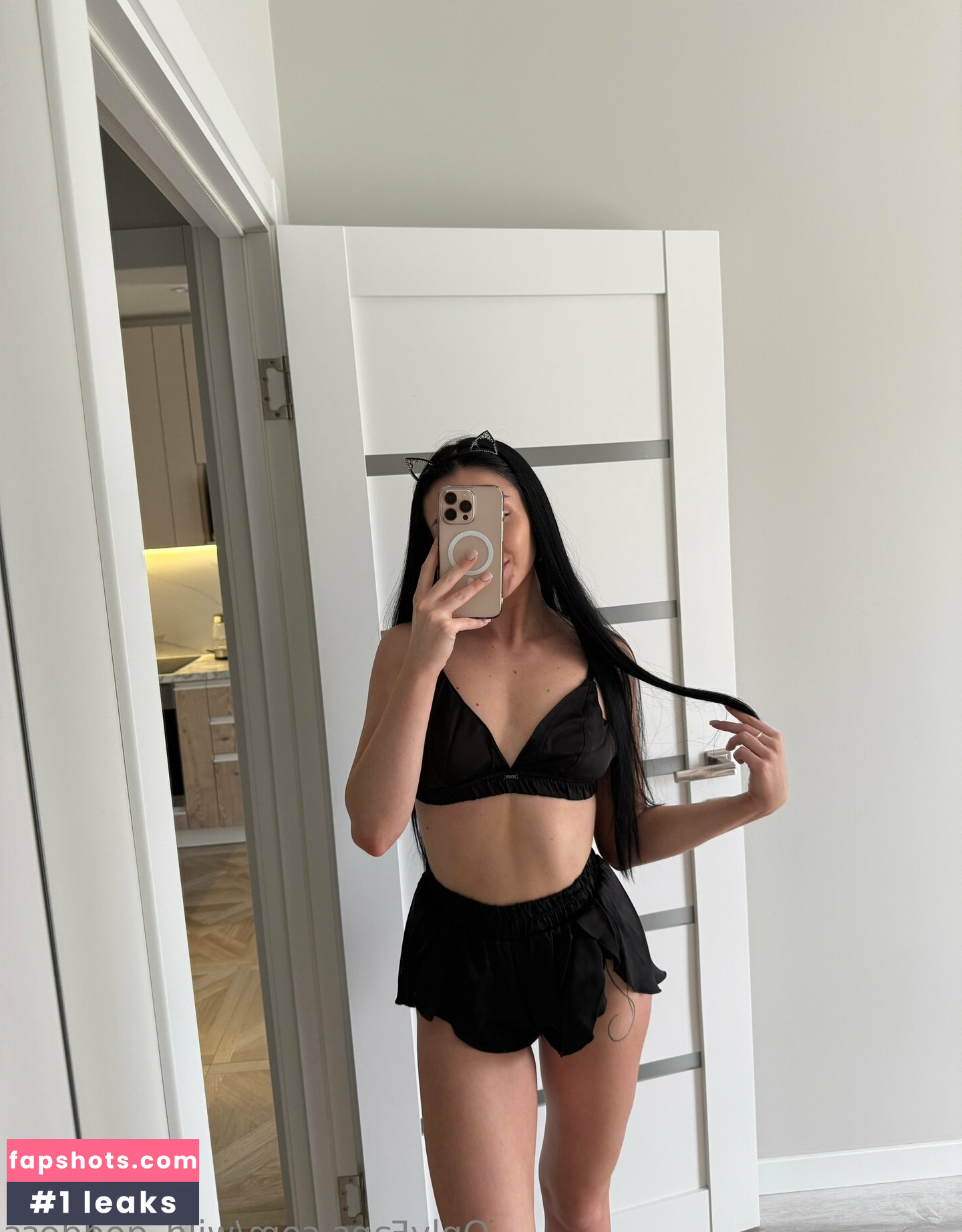 wild_goddess nude babe gallery