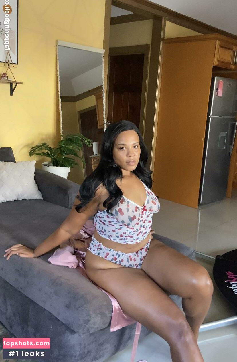 Wildheart ASMR gallery photo #2