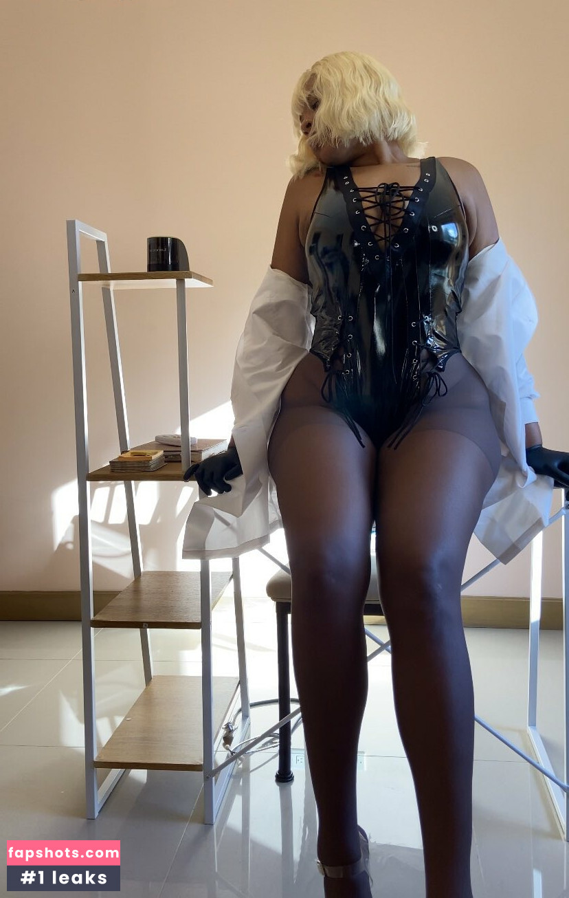 Wildheart ASMR gallery photo #12