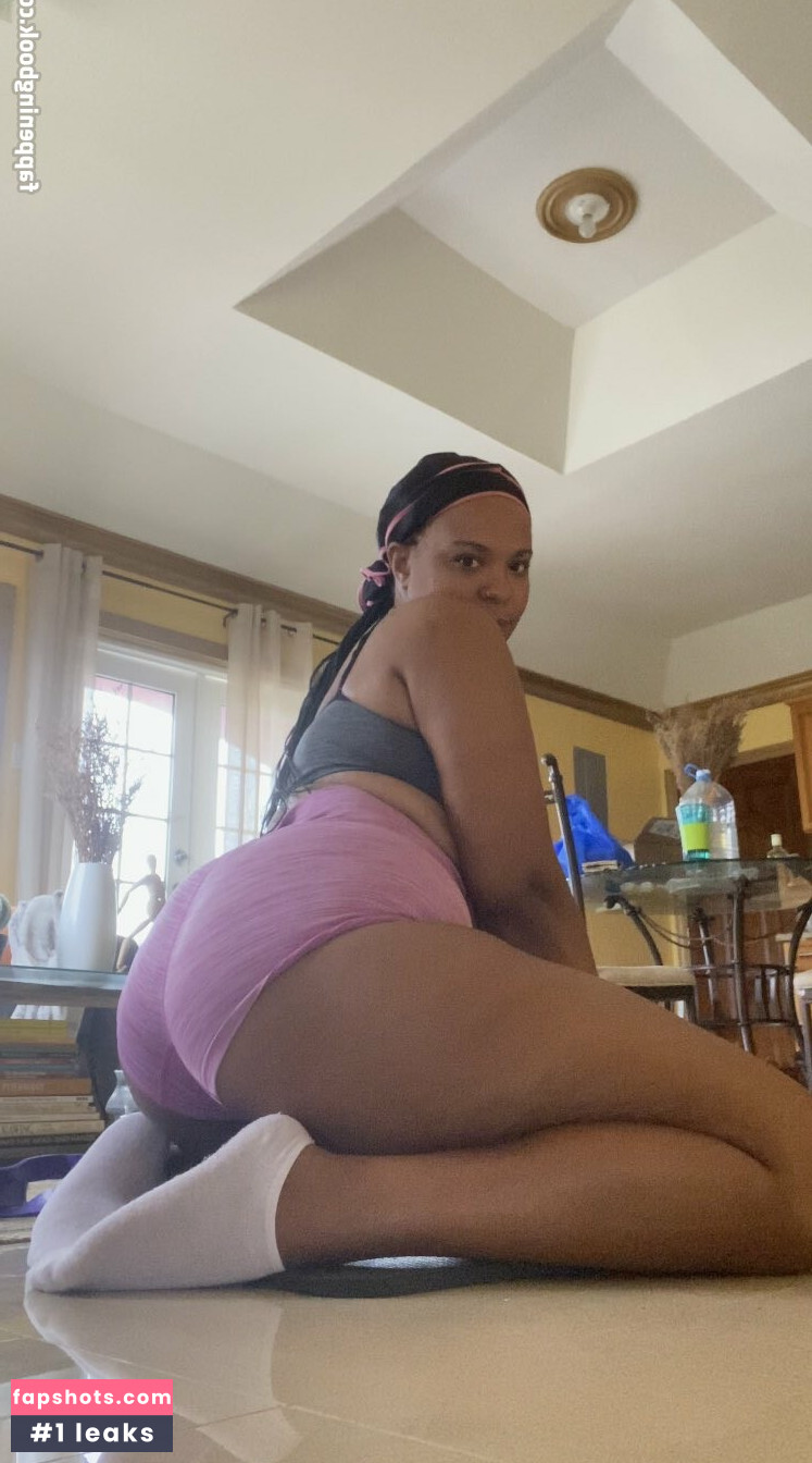 Wildheart ASMR gallery photo #13