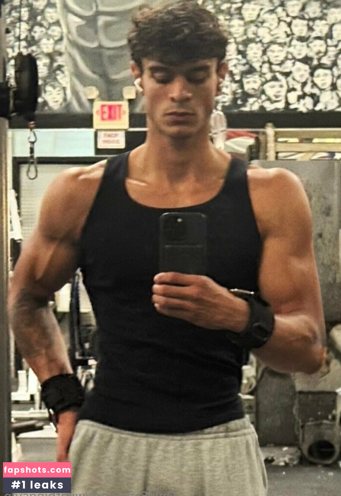 wildthingsvip gallery photo #2