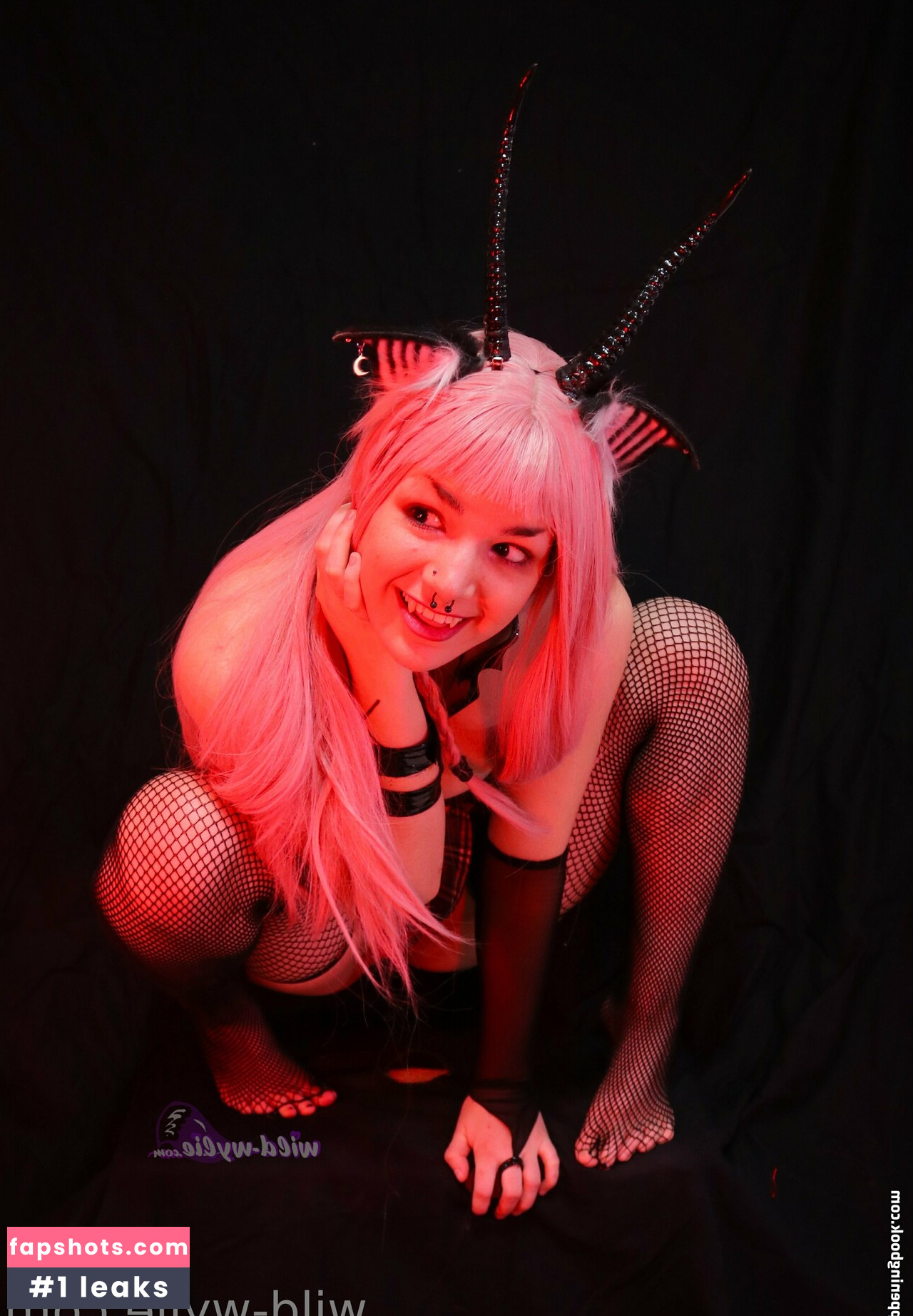 wildwylieafterdark gallery photo #20