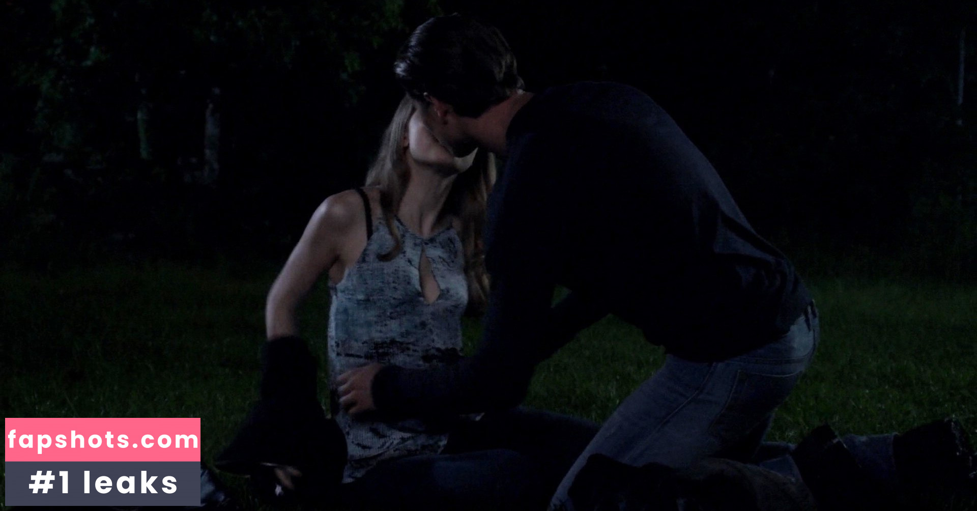 Willa Fitzgerald gallery photo #139