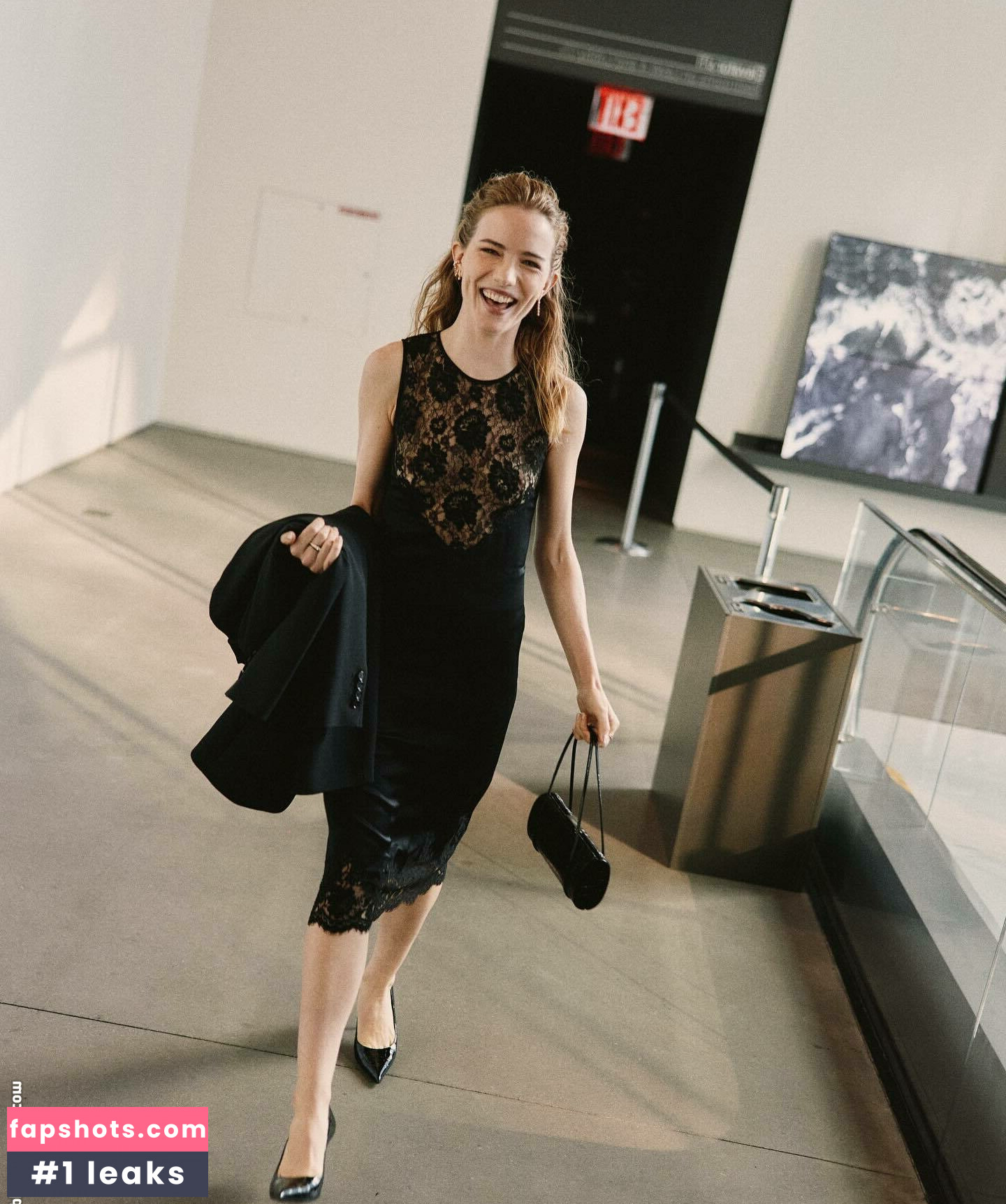 Willa Fitzgerald gallery photo #22
