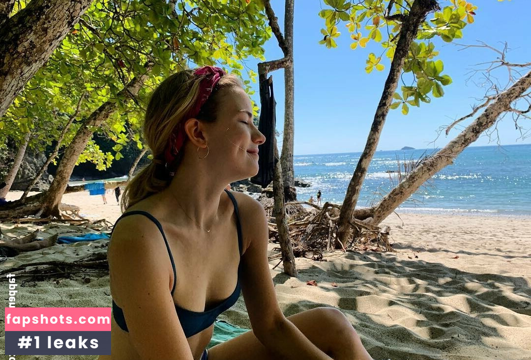 Willa Fitzgerald gallery photo #40