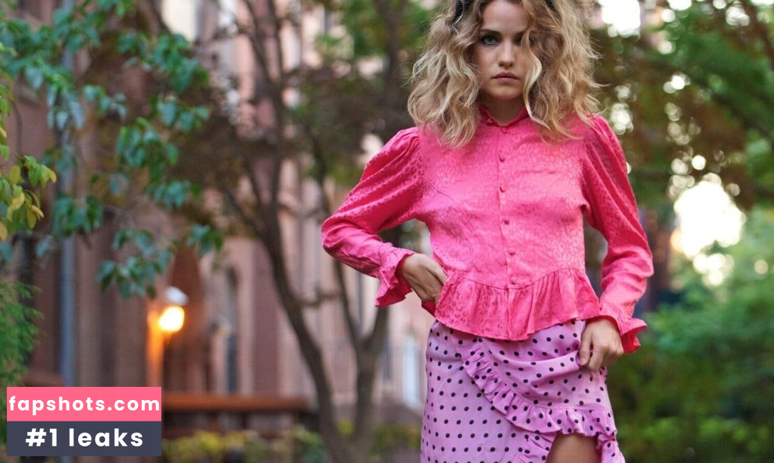 Willa Fitzgerald gallery photo #92