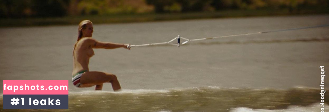 Willa Ford gallery photo #66