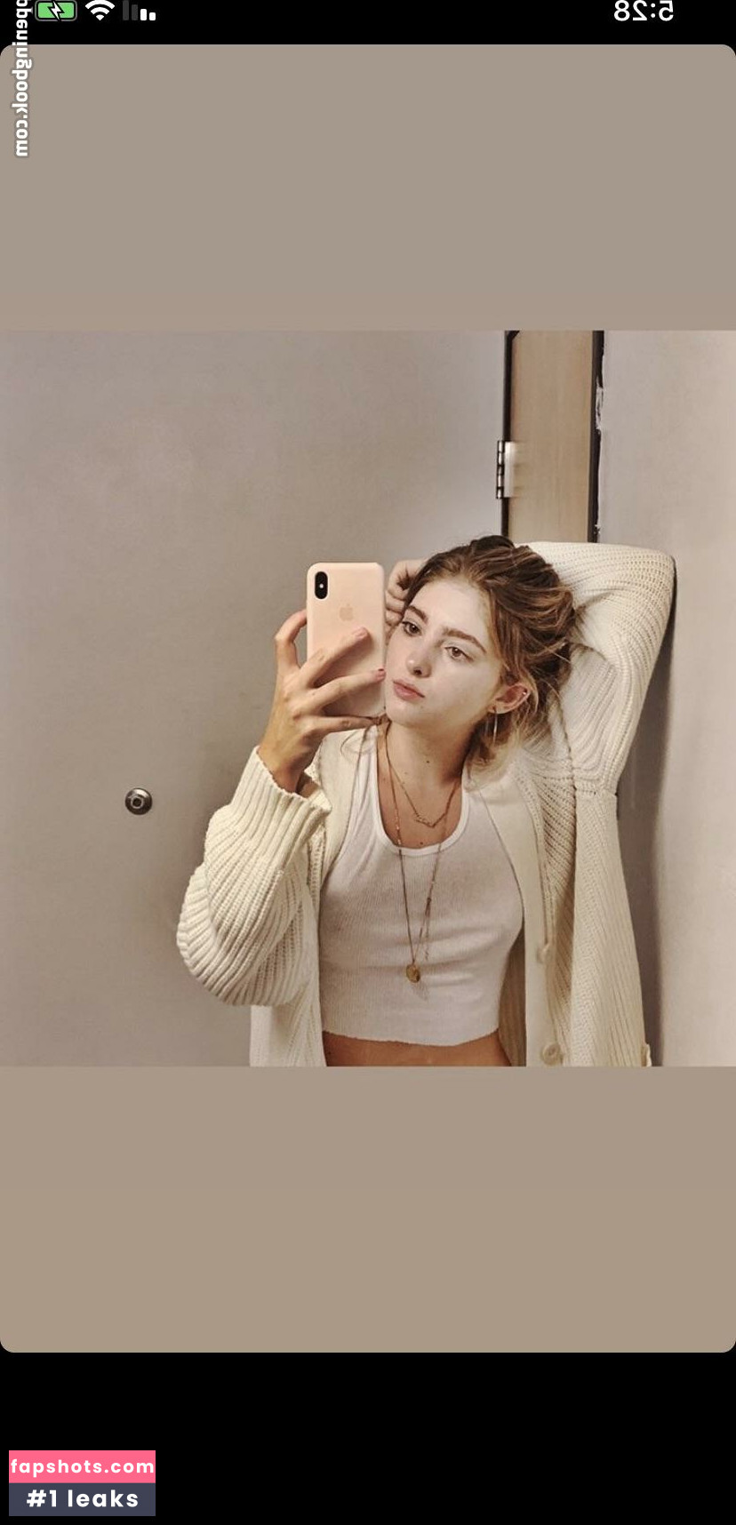 Willow Shields gallery photo #125