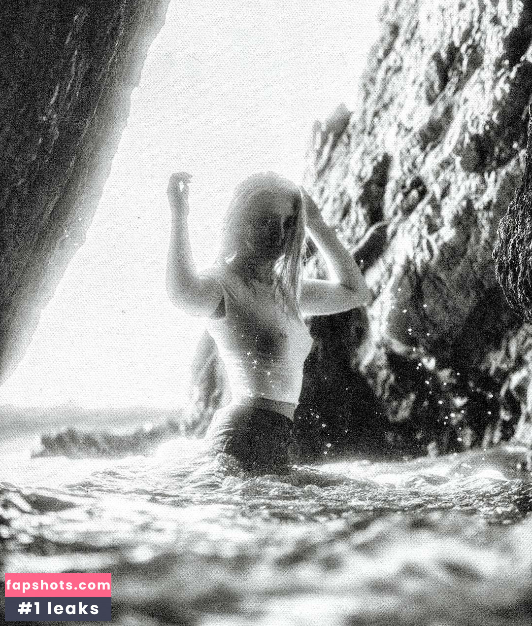 Willow Shields gallery photo #141