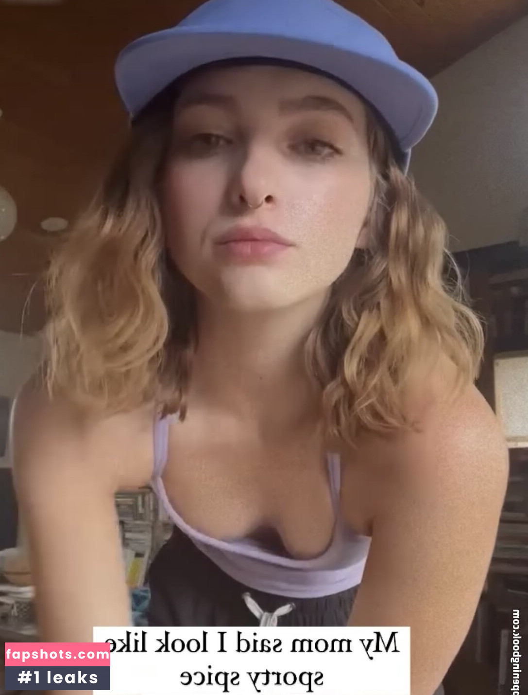 Willow Shields gallery photo #21