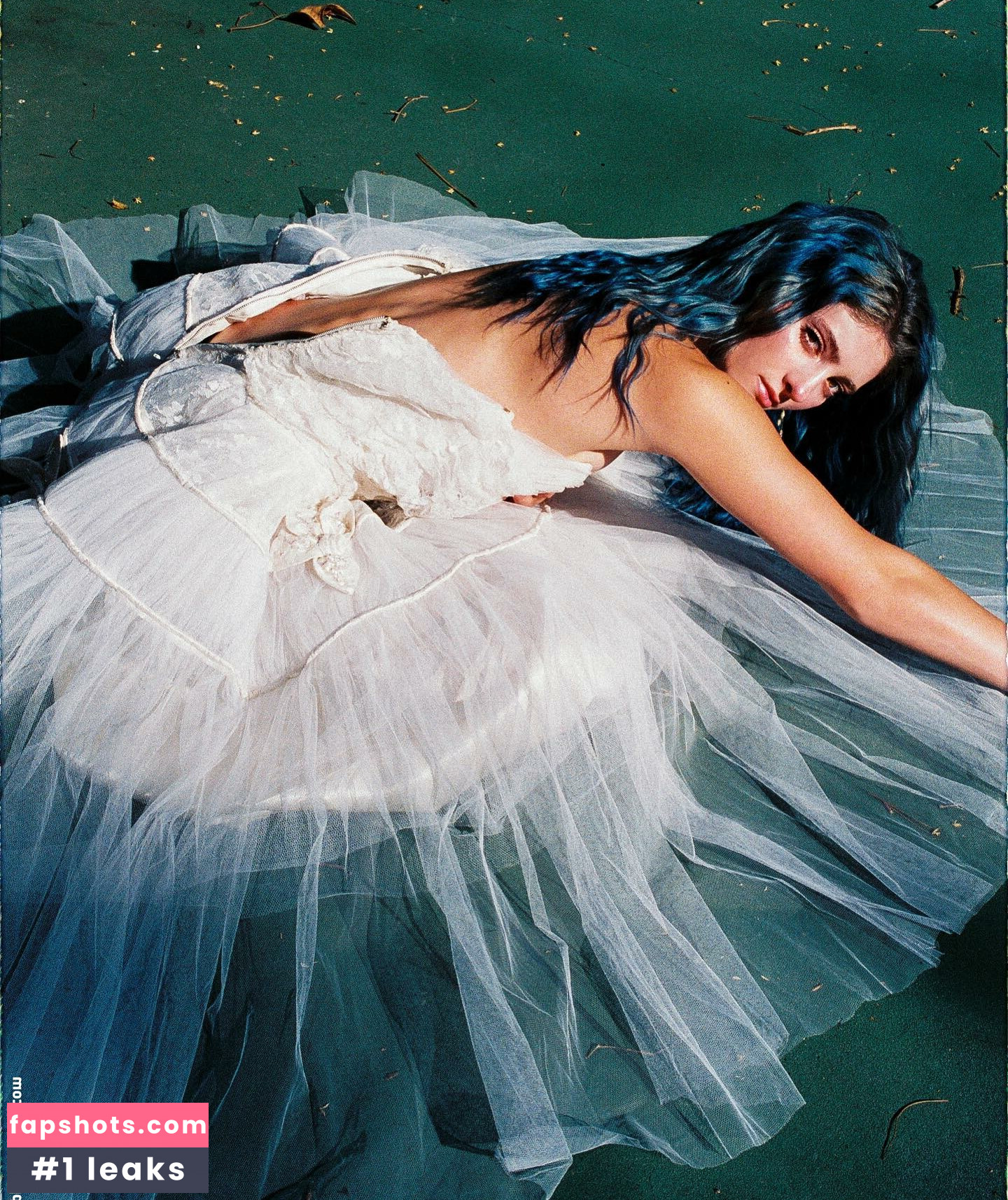 Willow Shields gallery photo #51