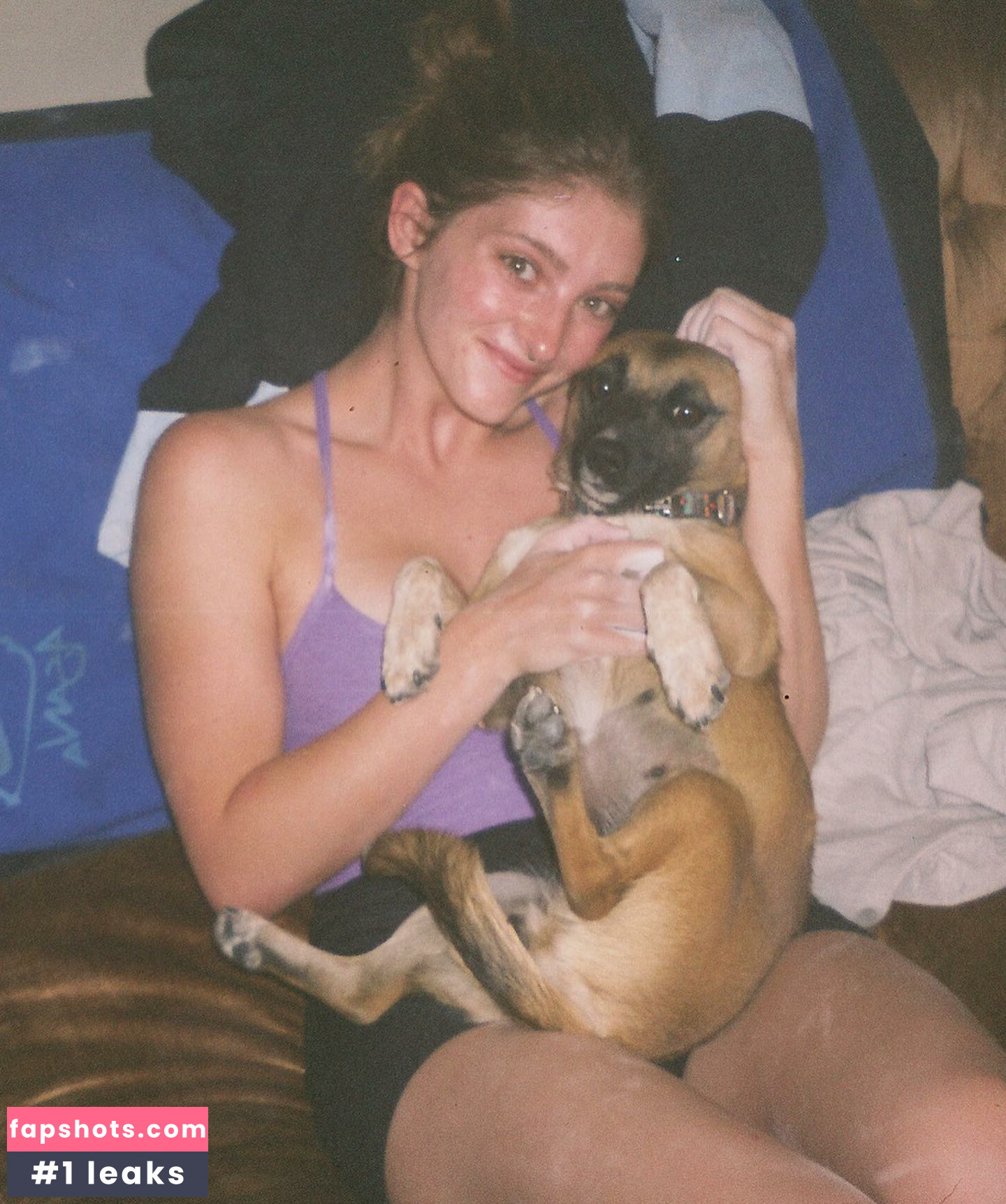 Willow Shields gallery photo #75