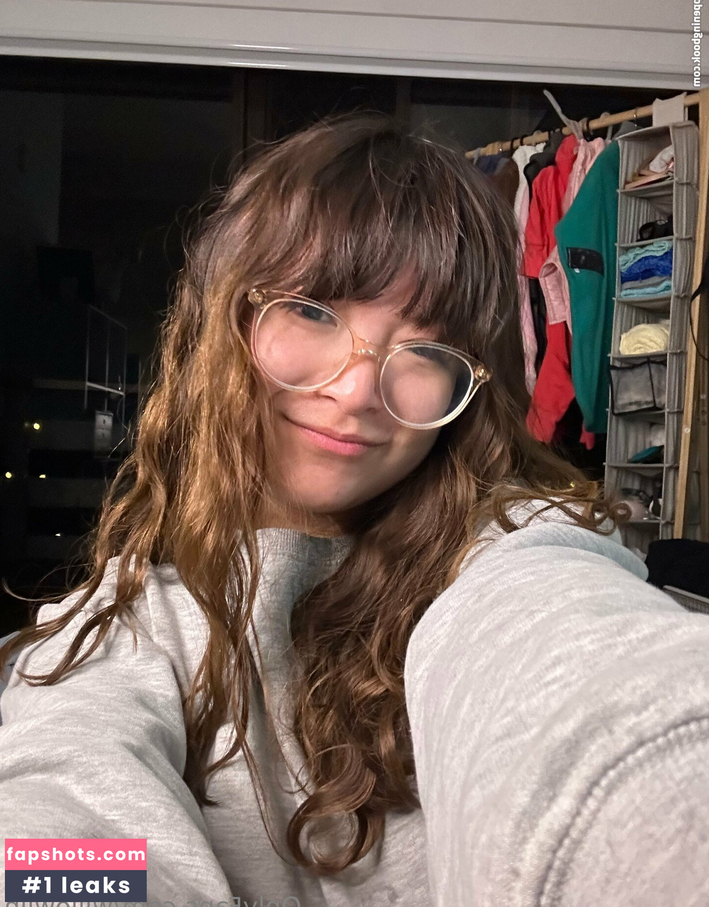 willowlin nude babe gallery