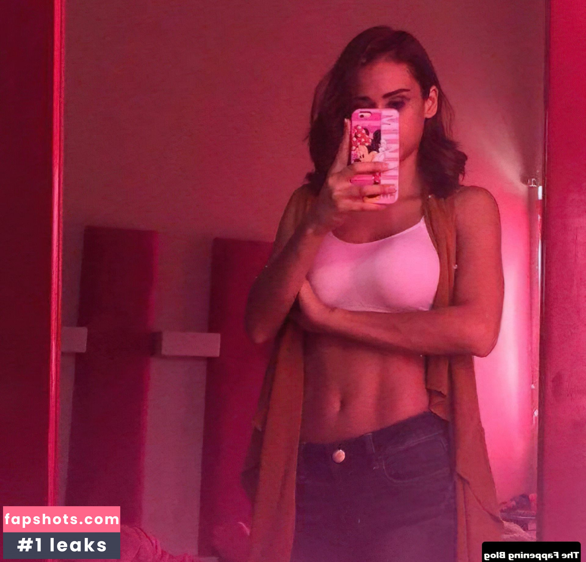 Winifer Fernandez gallery photo #19