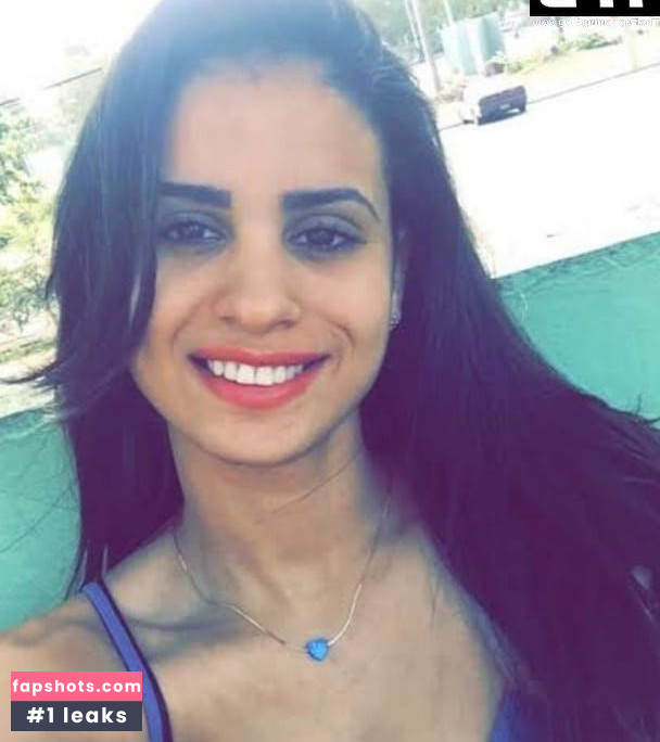 Winifer Fernandez gallery photo #30