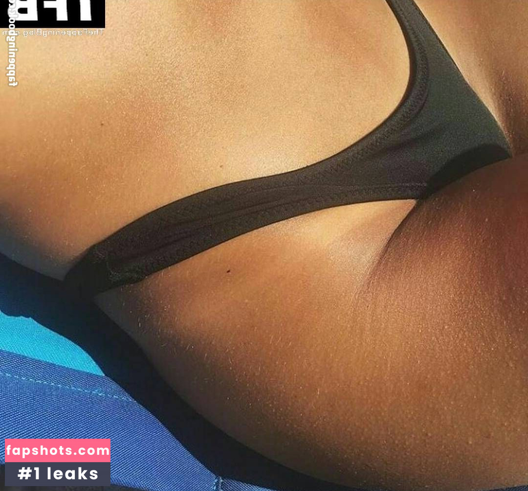 Winifer Fernandez gallery photo #40