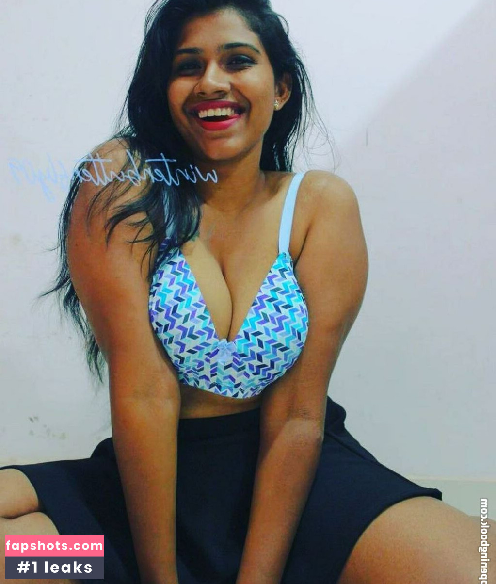 Winter Butterfly Clinta gallery photo #2