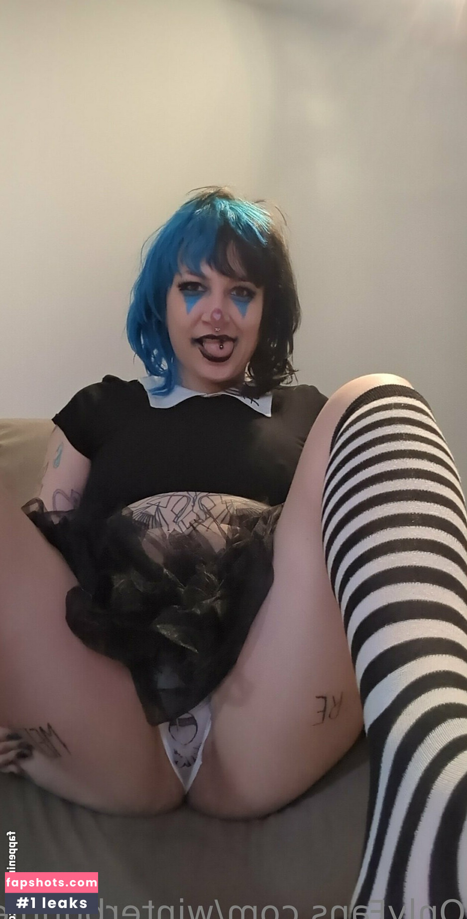 winterbunnieeoffree gallery photo #13