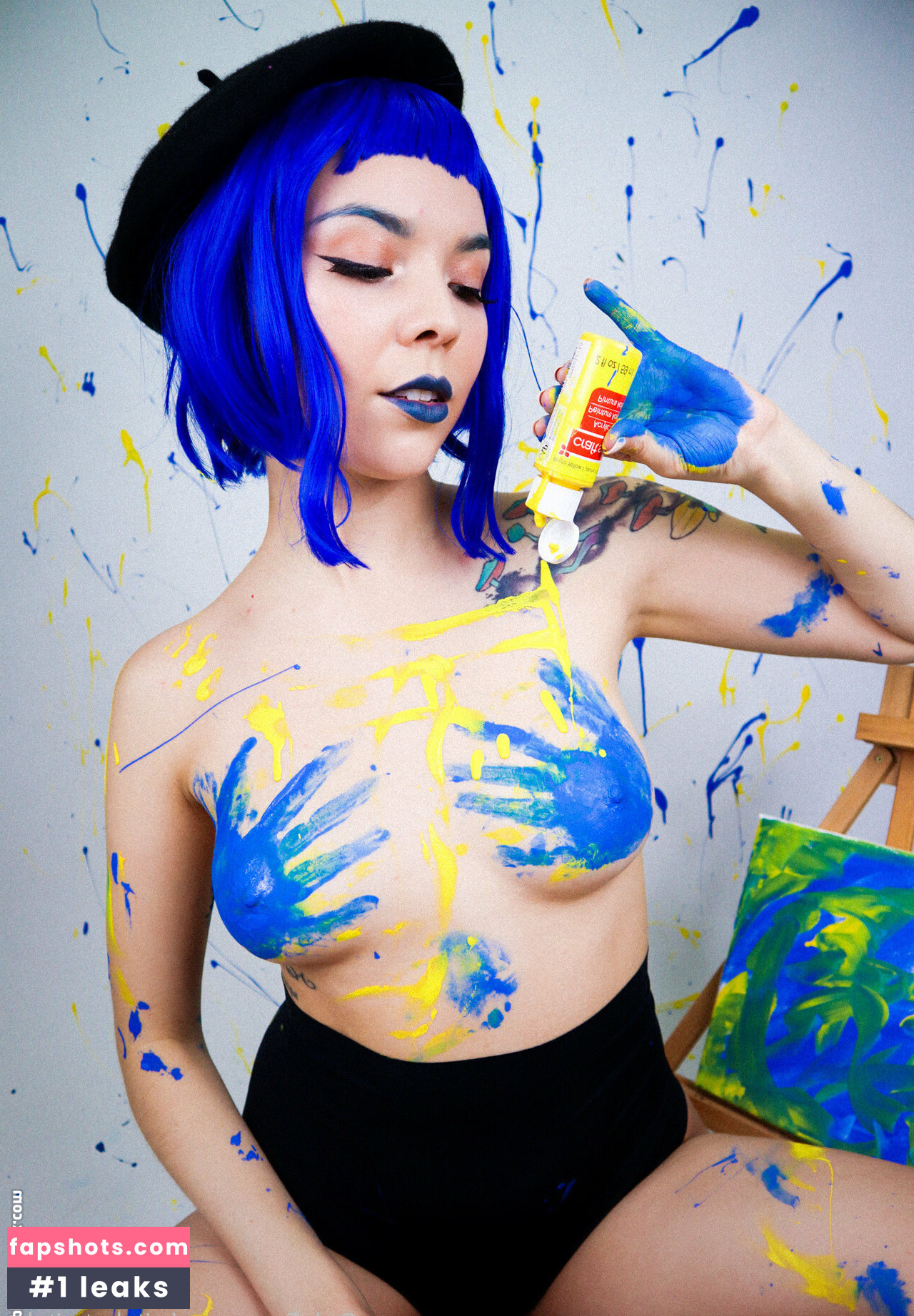 Witchytwitchy gallery photo #13