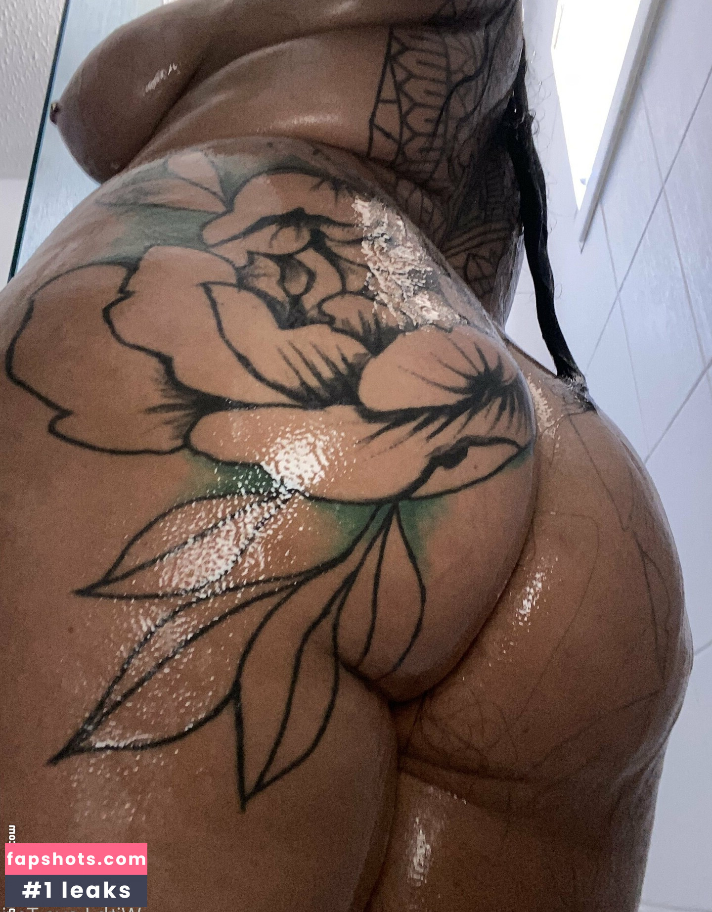 withlove.tori gallery photo #15