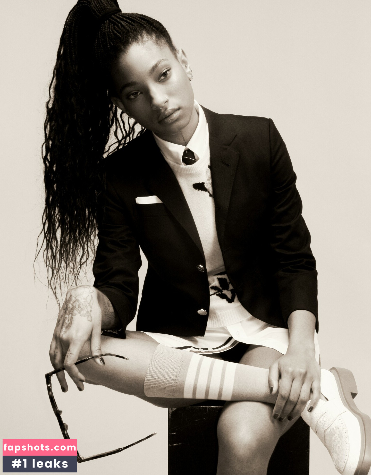 Wllow Smith gallery photo #12