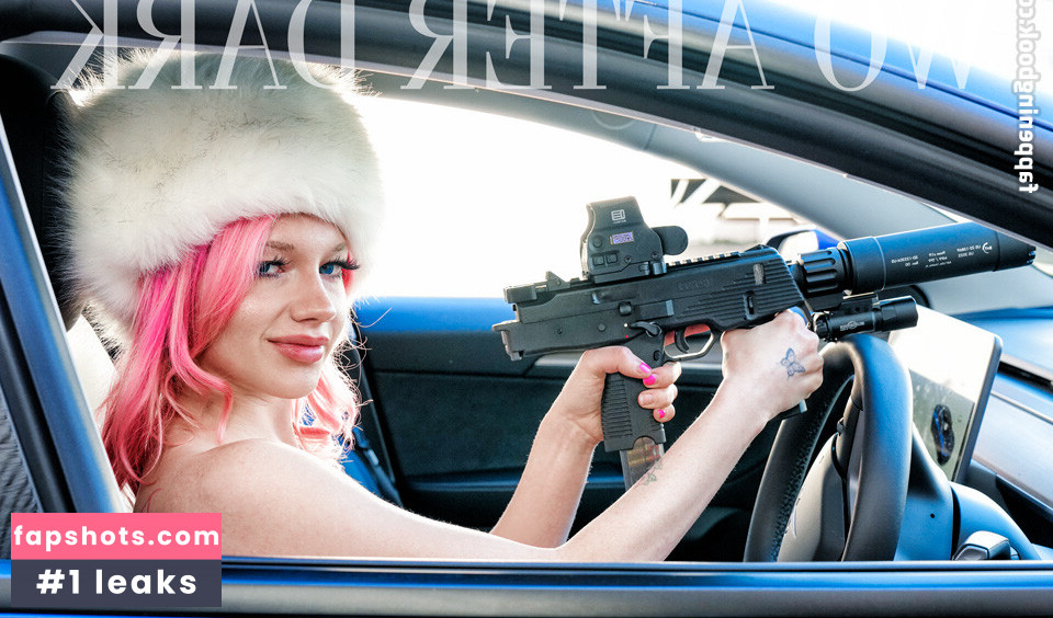 WO After Dark gallery photo #15