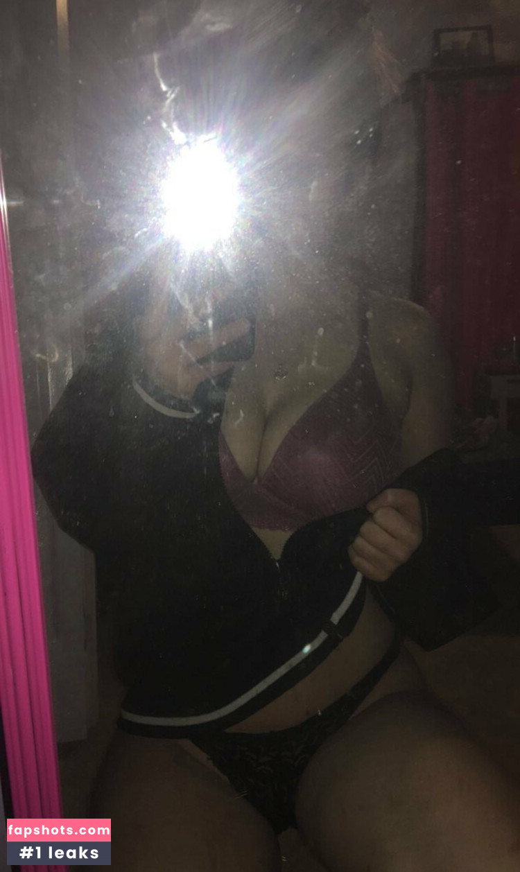 woahitsraven gallery photo #12