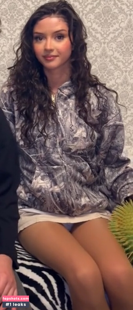 WoIstLena nude babe gallery