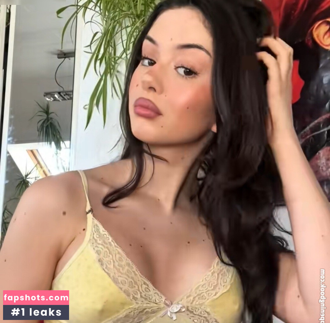 WoIstLena gallery photo #16