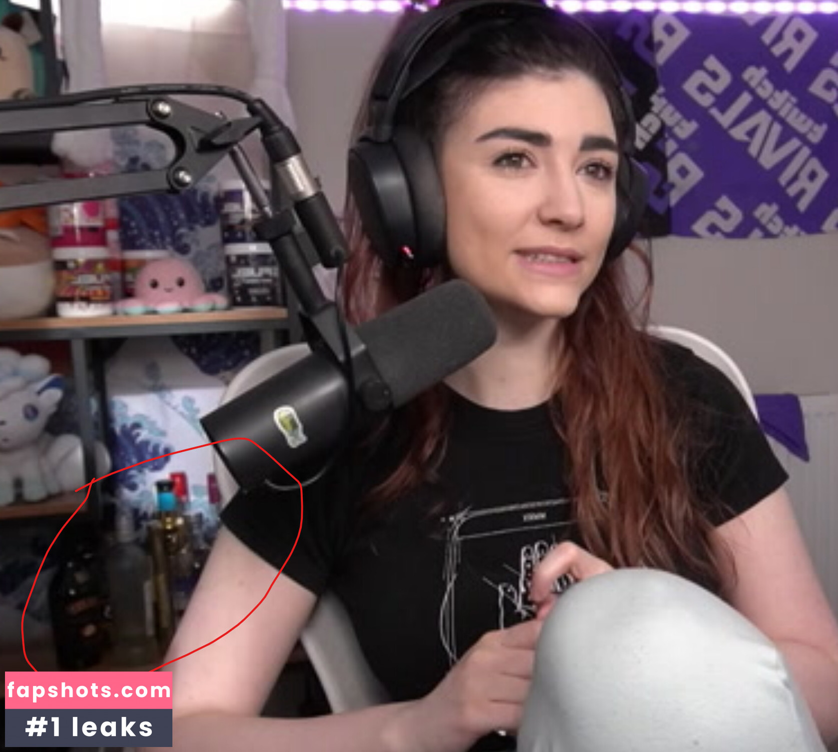 Wolfabelle Nude Leaks OnlyFans Photos #12 - LeakJerk