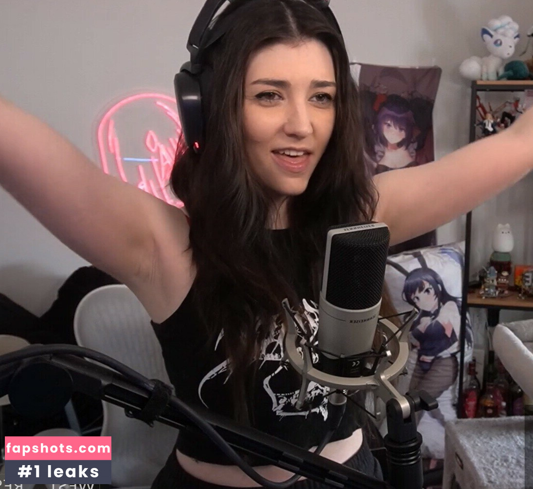 Wolfabelle Nude Leaks OnlyFans Photos #38 - LeakJerk