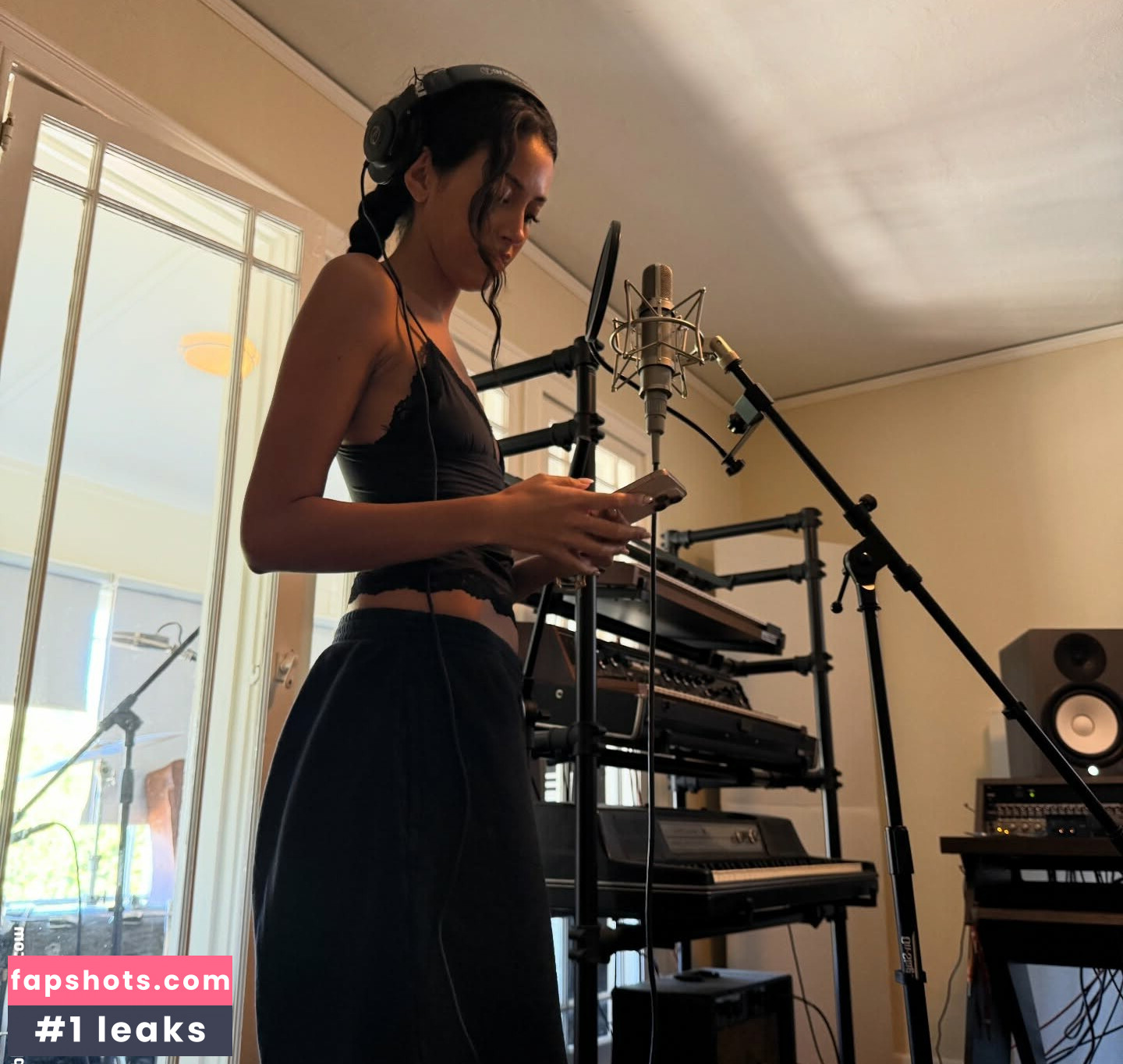 Wolfiecindy gallery photo #2