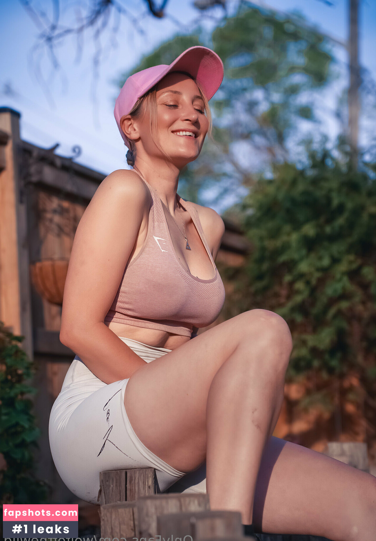 wolfofthewild gallery photo #25